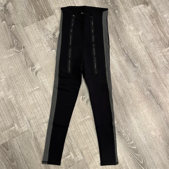 Demobaza Neo Line High Waisted Leggings - Picture 3 of 8